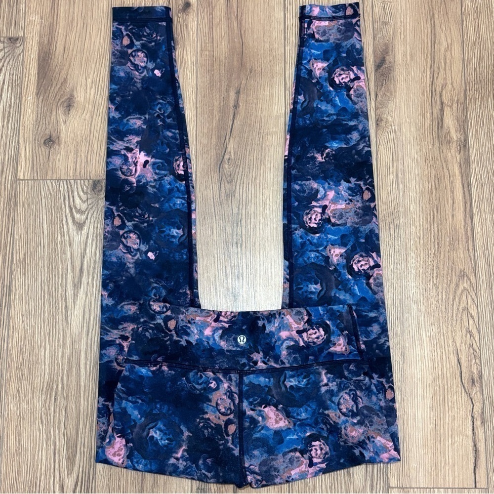 Lululemon Wunder Under Leggings In Moody Mirage Floral Size 6 30"